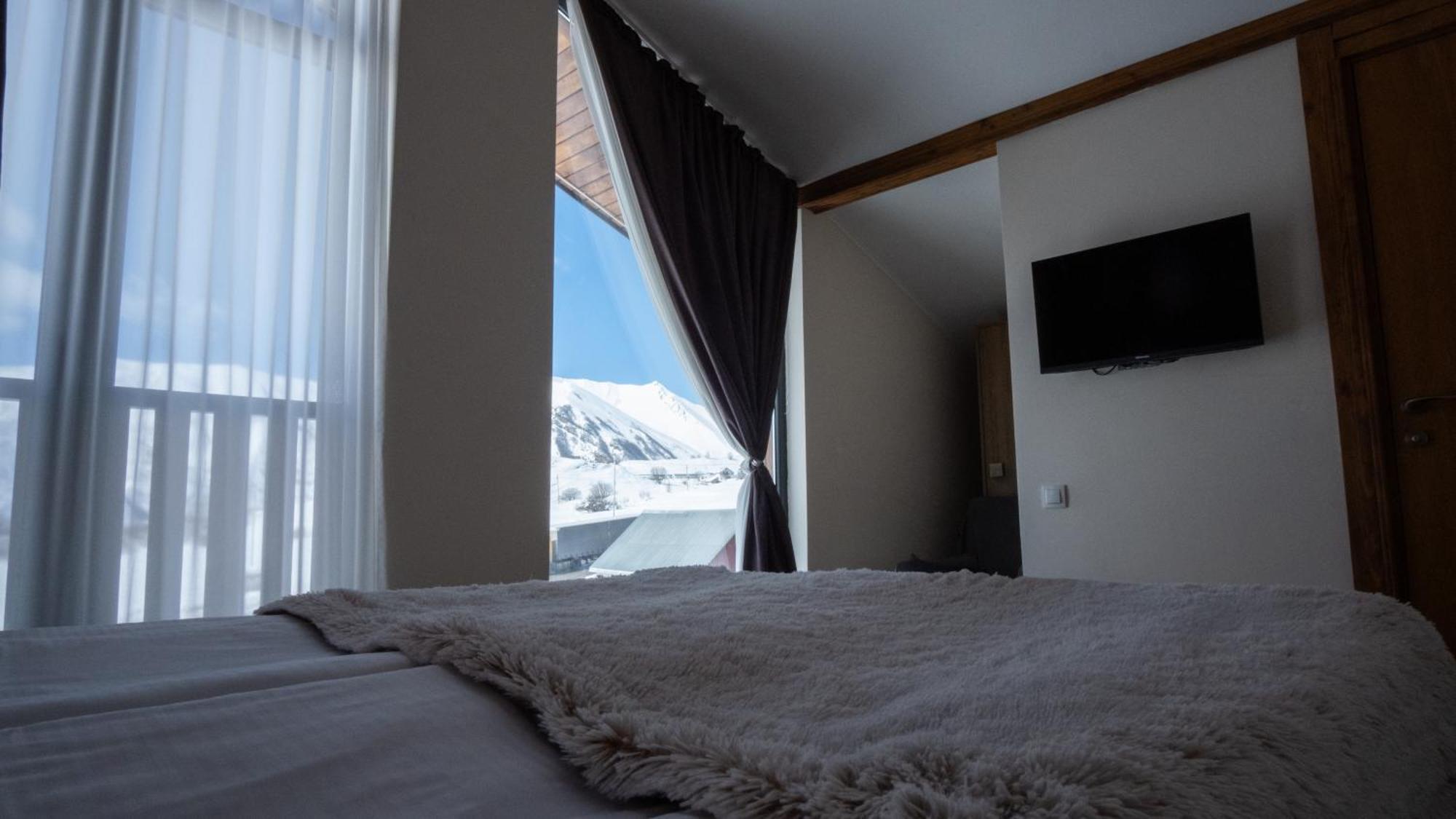 Chalet In กูเดาริ ภายนอก รูปภาพ
